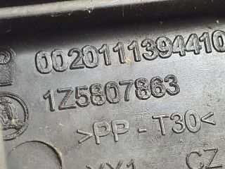 bontott SKODA OCTAVIA II Bal hátsó Lökhárító Tartó (Műanyag)