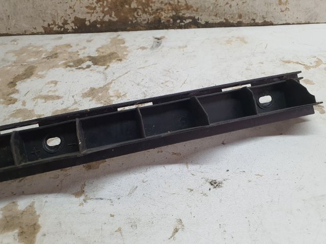 bontott SKODA OCTAVIA II Bal hátsó Lökhárító Tartó (Műanyag)