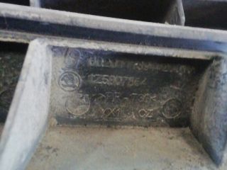 bontott SKODA OCTAVIA II Bal hátsó Lökhárító Tartó (Műanyag)