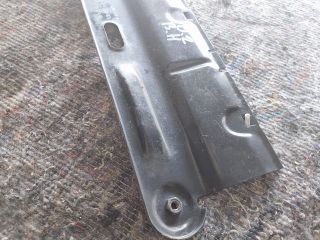 bontott SKODA OCTAVIA II Bal hátsó Oldal Lökhárító Tartó (Műanyag)