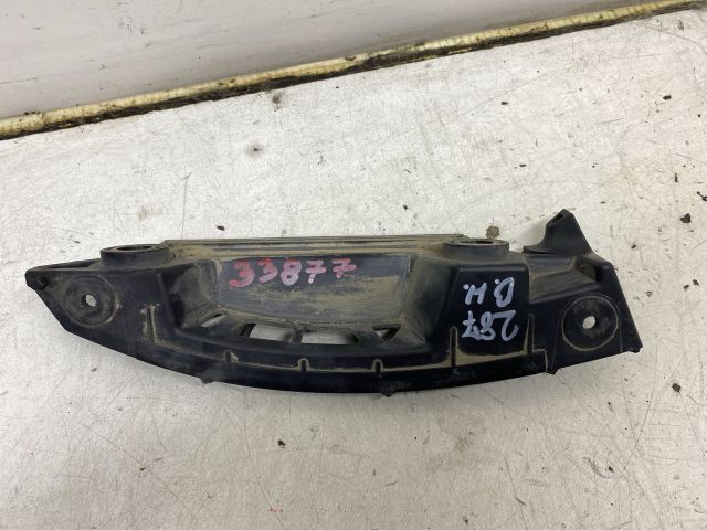 bontott SKODA OCTAVIA II Bal hátsó Oldal Lökhárító Tartó (Műanyag)