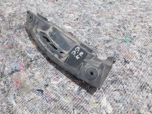 bontott SKODA OCTAVIA II Bal hátsó Oldal Lökhárító Tartó (Műanyag)