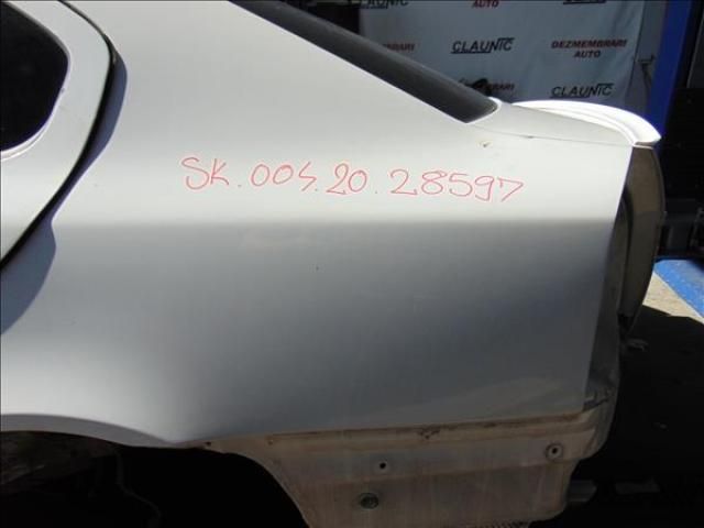 bontott SKODA OCTAVIA II Bal hátsó Sárvédő