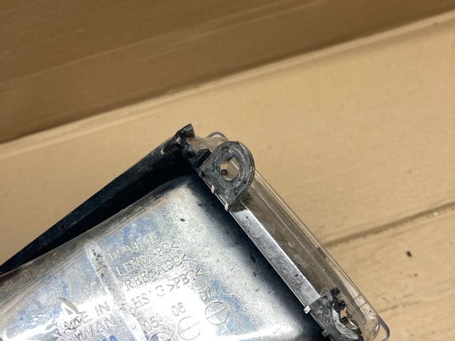 bontott SKODA OCTAVIA II Bal Ködfényszóró