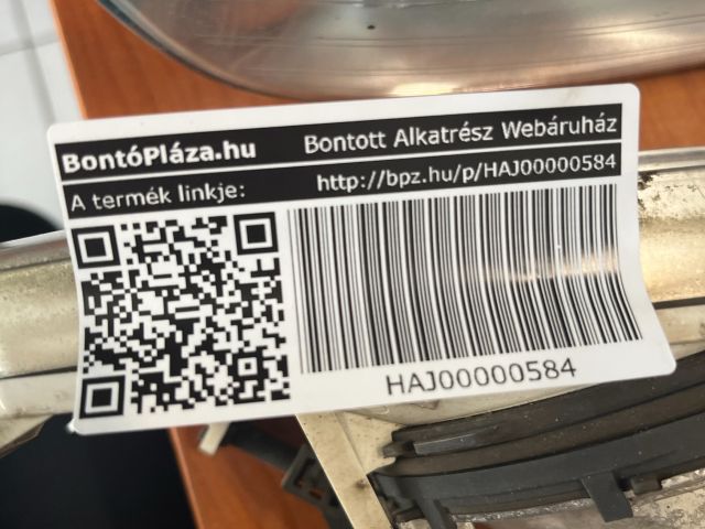 bontott SKODA OCTAVIA II Bal Ködfényszóró