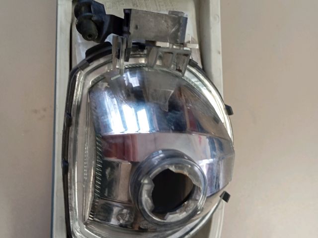 bontott SKODA OCTAVIA II Bal Ködfényszóró