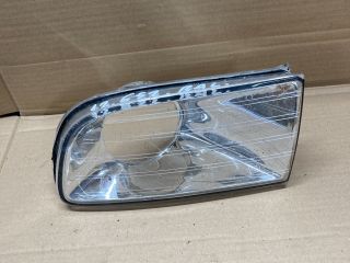 bontott SKODA OCTAVIA II Bal Ködfényszóró