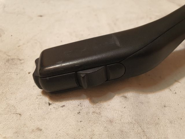 bontott SKODA OCTAVIA II Bal Kormánykapcsoló Irányjelző (Tempomatos)