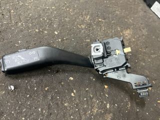 bontott SKODA OCTAVIA II Bal Kormánykapcsoló Irányjelző (Tempomatos)