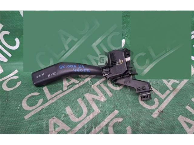 bontott SKODA OCTAVIA II Bal Kormánykapcsoló Irányjelző