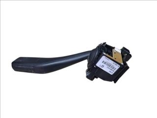 bontott SKODA OCTAVIA II Bal Kormánykapcsoló Irányjelző