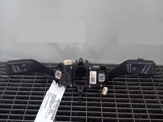 bontott SKODA OCTAVIA II Bal Kormánykapcsoló Irányjelző