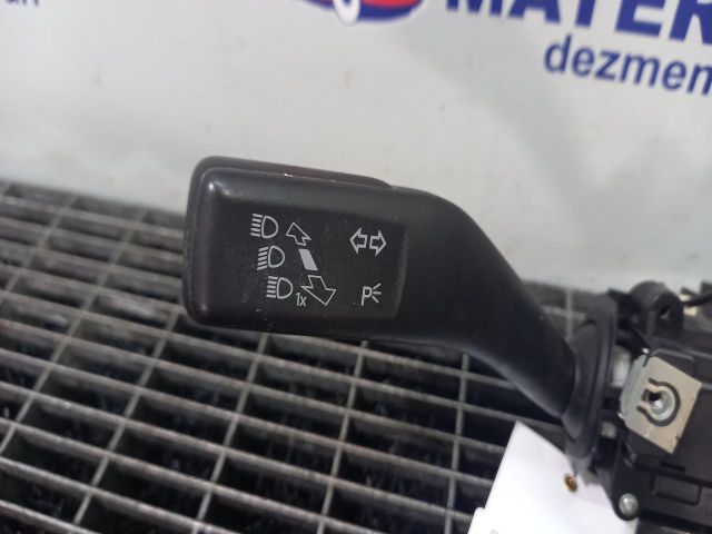 bontott SKODA OCTAVIA II Bal Kormánykapcsoló Irányjelző