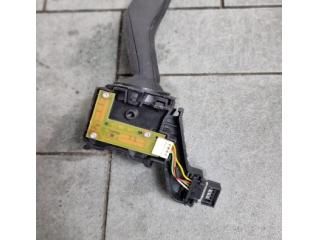 bontott SKODA OCTAVIA II Bal Kormánykapcsoló Irányjelző