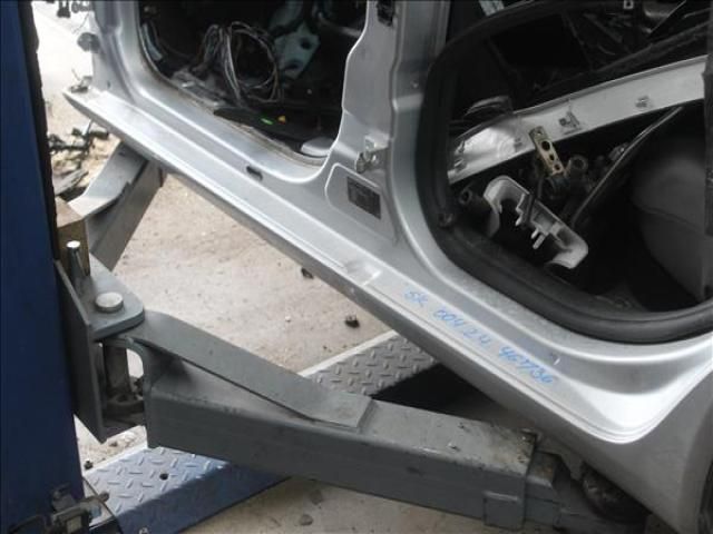 bontott SKODA OCTAVIA II Bal Küszöb