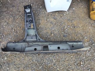 bontott SKODA OCTAVIA II Bal Küszöb