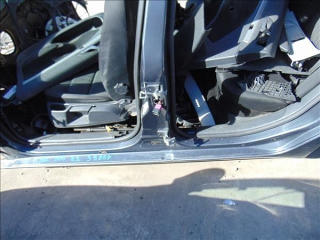 bontott SKODA OCTAVIA II Bal Küszöb