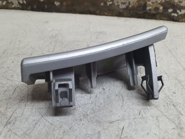 bontott SKODA OCTAVIA II Bal Műszerfal Díszléc