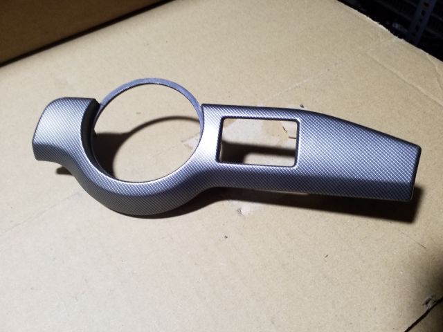 bontott SKODA OCTAVIA II Bal Műszerfal Díszléc