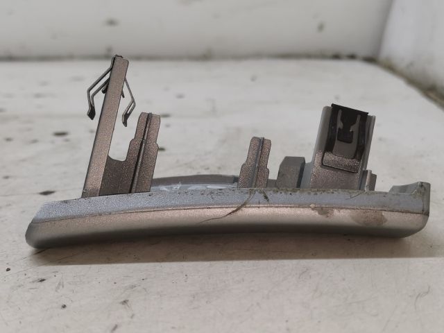 bontott SKODA OCTAVIA II Bal Műszerfal Díszléc