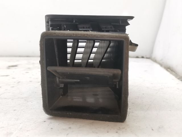 bontott SKODA OCTAVIA II Bal Szellőző