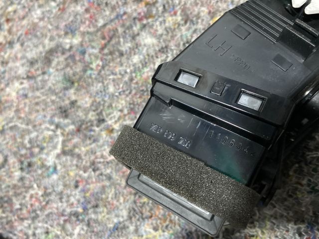 bontott SKODA OCTAVIA II Bal Szellőző