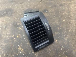 bontott SKODA OCTAVIA II Bal Szellőző