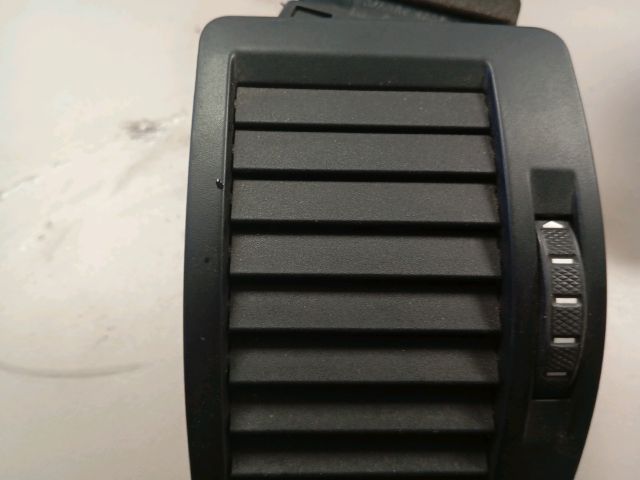 bontott SKODA OCTAVIA II Bal Szellőző