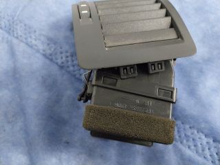 bontott SKODA OCTAVIA II Bal Szellőző