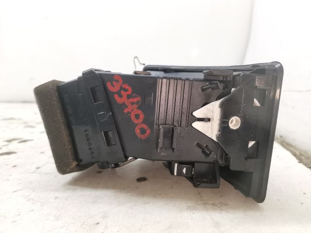 bontott SKODA OCTAVIA II Bal Szellőző