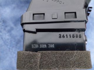 bontott SKODA OCTAVIA II Bal Szellőző