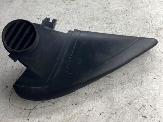 bontott SKODA OCTAVIA II Bal Visszapillantó Tükör Előtti Burkolat