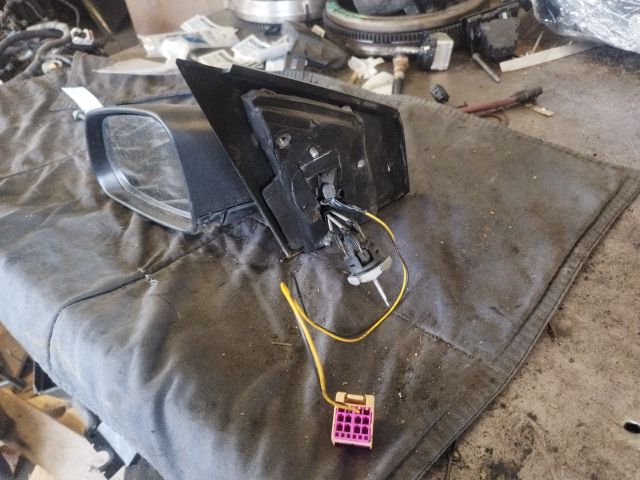 bontott SKODA OCTAVIA II Bal Visszapillantó Tükör (Mechanikus)