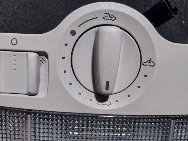 bontott SKODA OCTAVIA II Belső Világítás Tetőablak Vezérlővel