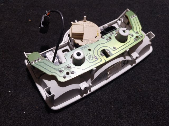 bontott SKODA OCTAVIA II Belső Világítás Tetőablak Vezérlővel