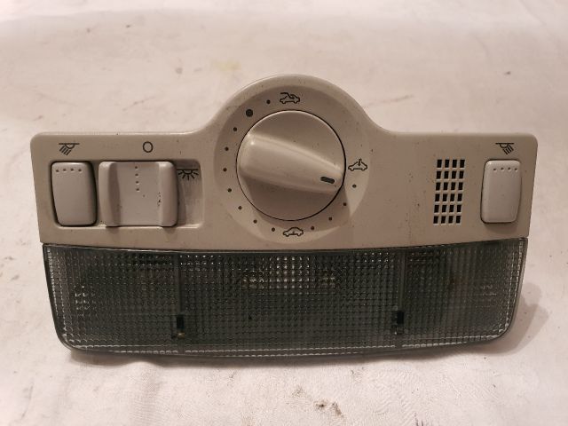 bontott SKODA OCTAVIA II Beltér Világítás Első