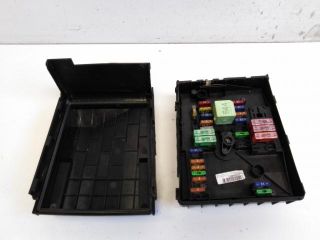 bontott SKODA OCTAVIA II Biztosítéktábla Doboz