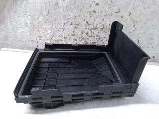 bontott SKODA OCTAVIA II Biztosítéktábla Fedél