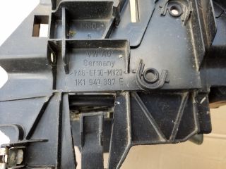 bontott SKODA OCTAVIA II Biztosítéktábla Utastér