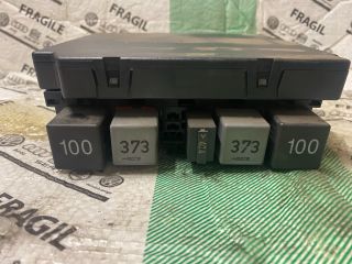 bontott SKODA OCTAVIA II Biztosítéktábla Utastér