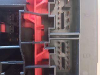 bontott SKODA OCTAVIA II Biztosítéktábla Utastér