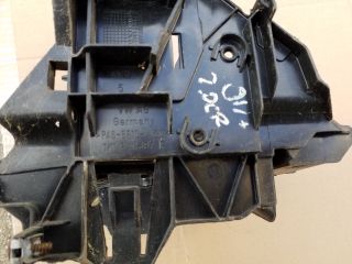 bontott SKODA OCTAVIA II Biztosítéktábla Utastér