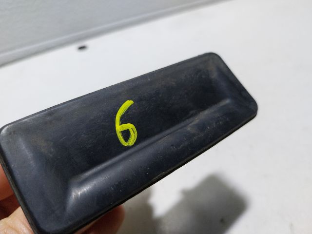 bontott SKODA OCTAVIA II Csomagtér Nyitó Kar / Gomb