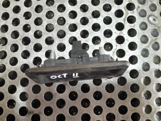 bontott SKODA OCTAVIA II Csomagtér Nyitó Kar / Gomb