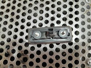 bontott SKODA OCTAVIA II Csomagtér Nyitó Kar / Gomb