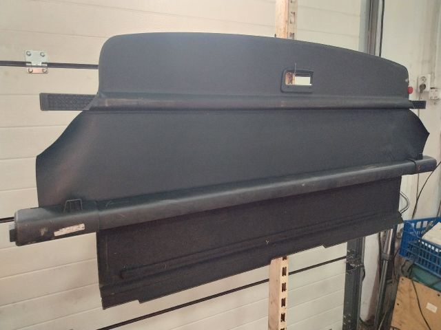 bontott SKODA OCTAVIA II Csomagtér Roló