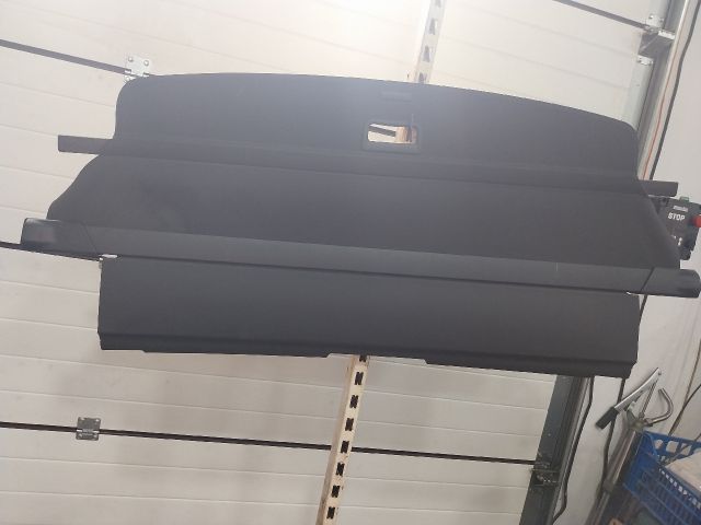 bontott SKODA OCTAVIA II Csomagtér Roló