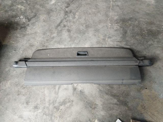 bontott SKODA OCTAVIA II Csomagtér Roló