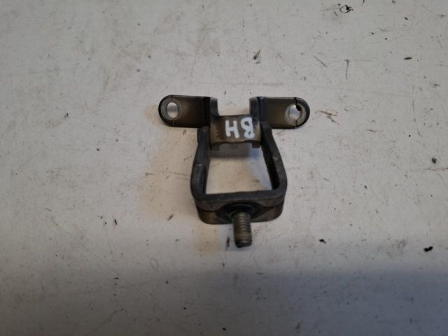 bontott SKODA OCTAVIA II Csomagtérajtó Bal Zsanér