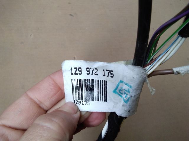 bontott SKODA OCTAVIA II Csomagtérajtó Kábelköteg